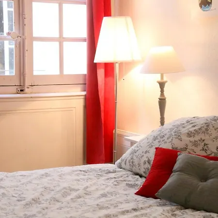 Key To - Fairytale View, 2 Bd + Elevator Appartement