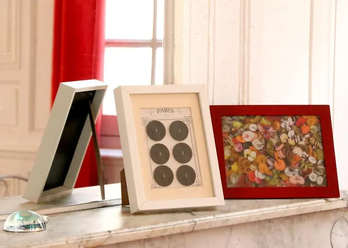 Apartment Key To - Fairytale View, 2 Bd + Elevator Bordeaux